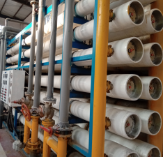 反滲透設(shè)備運(yùn)行中為什么要添加阻垢劑 反滲透設(shè)備運(yùn)行中為什么要添加阻垢劑